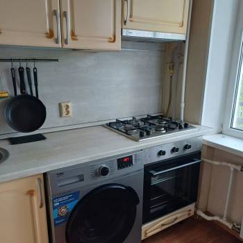 Сдается 1-комнатная квартира, 32 м²