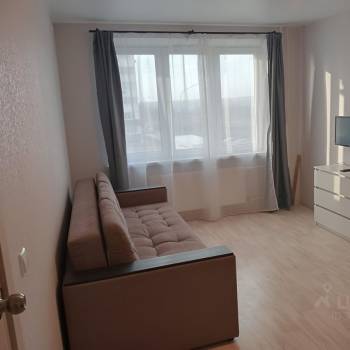 Сдается 1-комнатная квартира, 35 м²