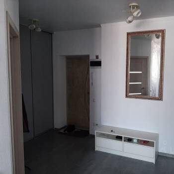 Сдается 1-комнатная квартира, 53 м²