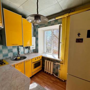 Продается 3-х комнатная квартира, 58 м²