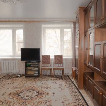Сдается 1-комнатная квартира, 60 м²