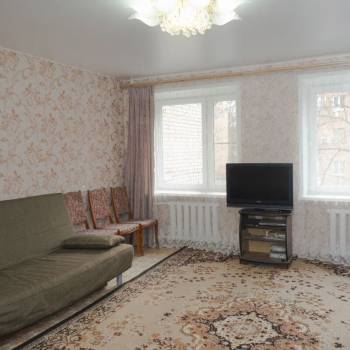 Сдается 1-комнатная квартира, 60 м²
