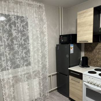 Сдается 1-комнатная квартира, 36 м²