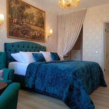 Продается 1-комнатная квартира, 42 м²