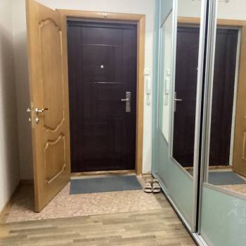 Сдается 1-комнатная квартира, 50 м²