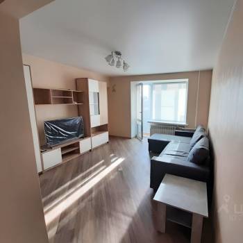 Сдается 1-комнатная квартира, 39 м²