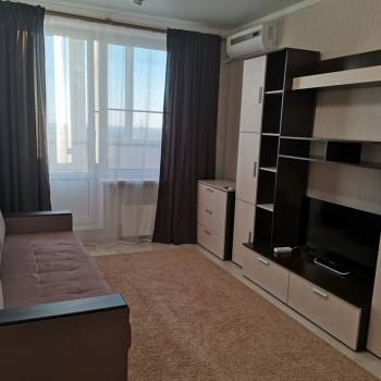 Сдается 1-комнатная квартира, 36 м²