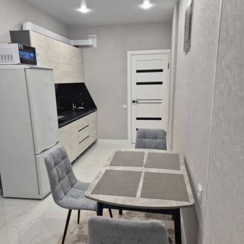 Сдается 1-комнатная квартира, 43,3 м²