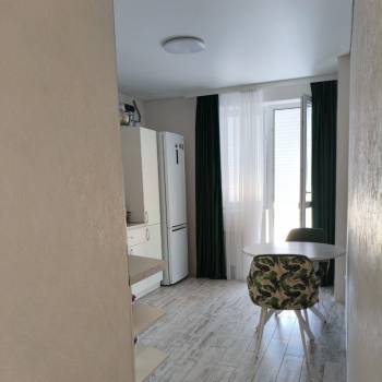 Сдается 1-комнатная квартира, 40 м²