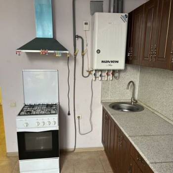 Сдается 1-комнатная квартира, 40 м²