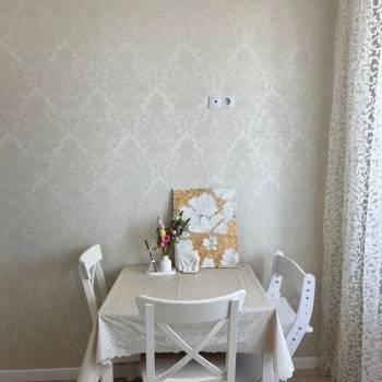 Продается 1-комнатная квартира, 35 м²