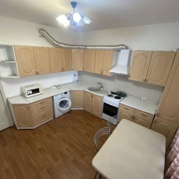 Сдается 2-х комнатная квартира, 65 м²