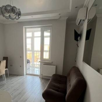 Сдается 1-комнатная квартира, 42 м²