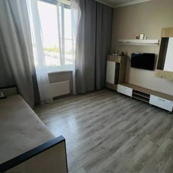 Сдается 1-комнатная квартира, 38 м²