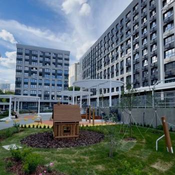 Продается 1-комнатная квартира, 60 м²