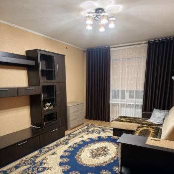 Сдается 1-комнатная квартира, 38 м²