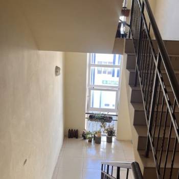 Продается 1-комнатная квартира, 55 м²