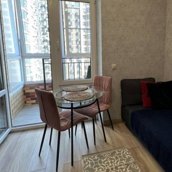 Сдается 1-комнатная квартира, 40 м²