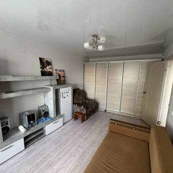 Сдается 1-комнатная квартира, 35 м²