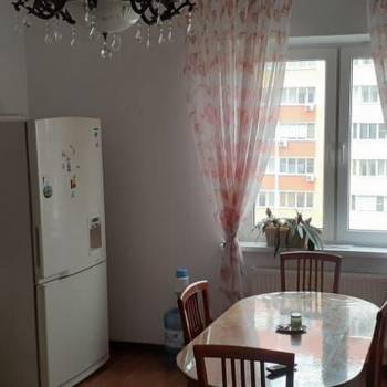 Сдается 2-х комнатная квартира, 64,7 м²