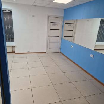 Сдается Нежилое помещение, 70 м²