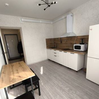 Сдается 1-комнатная квартира, 37 м²