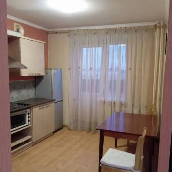 Сдается 1-комнатная квартира, 37 м²