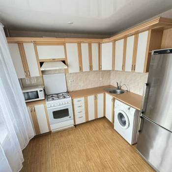 Сдается 1-комнатная квартира, 41,2 м²