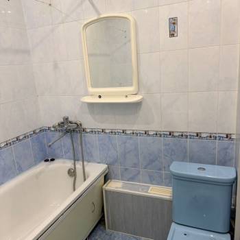 Сдается 1-комнатная квартира, 52 м²