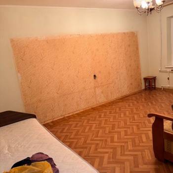 Сдается 1-комнатная квартира, 52 м²