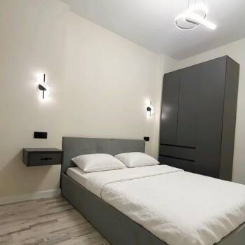 Продается 1-комнатная квартира, 40 м²