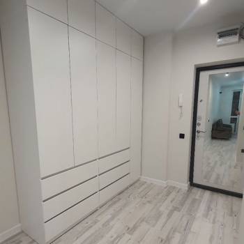 Продается 1-комнатная квартира, 40 м²