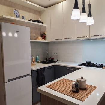 Продается 1-комнатная квартира, 37 м²