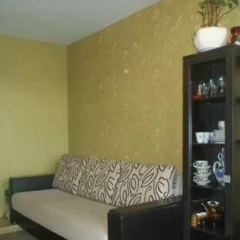 Продается 1-комнатная квартира, 39 м²
