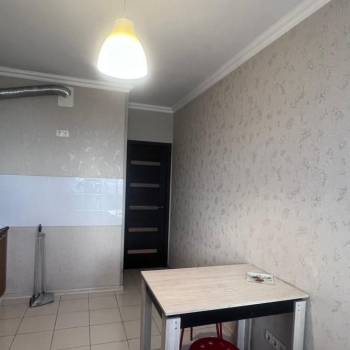 Сдается 1-комнатная квартира, 47 м²