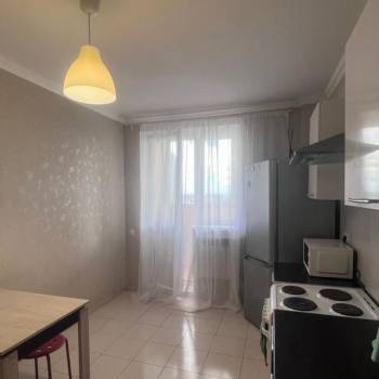 Сдается 1-комнатная квартира, 47 м²