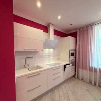 Продается 2-х комнатная квартира, 57 м²