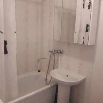 Продается 1-комнатная квартира, 35 м²