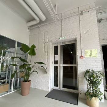 Сдается Нежилое помещение, 550 м²