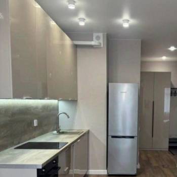 Продается 1-комнатная квартира, 39 м²