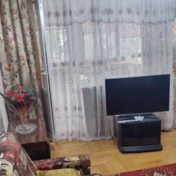 Сдается Многокомнатная квартира, 80 м²
