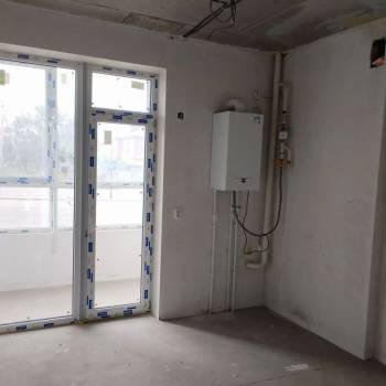 Продается 1-комнатная квартира, 37 м²