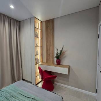 Продается 1-комнатная квартира, 37 м²