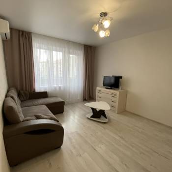 Сдается 2-х комнатная квартира, 52 м²