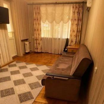 Сдается 2-х комнатная квартира, 42 м²