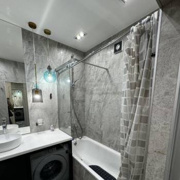 Сдается 1-комнатная квартира, 39 м²