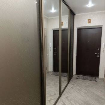 Сдается 1-комнатная квартира, 46,7 м²
