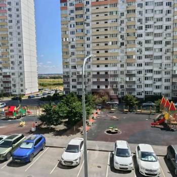 Сдается 1-комнатная квартира, 36 м²
