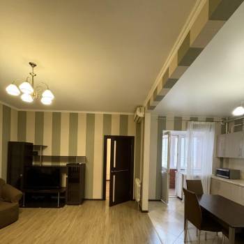 Сдается 2-х комнатная квартира, 56 м²