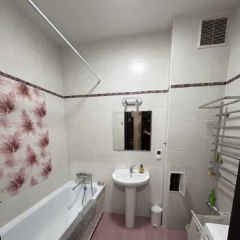Сдается 2-х комнатная квартира, 56 м²